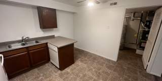 Spacious 2 bed/2 bath in Millcreek-**Move in Special-1/2 off first month** Gallery 34