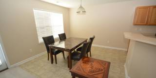 616 Poplar Street Gallery 4