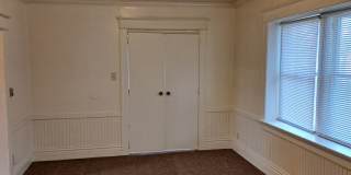 3 BR House Near North Side High School Gallery 4