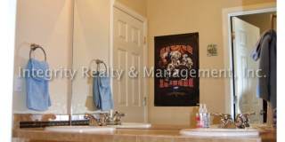 4 Bed/2.5 Bath, 2783 Sq Ft, 10328 Longwood Way Gallery 27