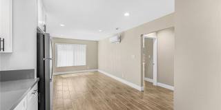 2417 W Stanford Gallery 7