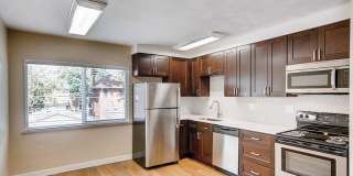 Steele Manor Gallery 14