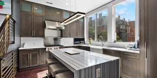 209 S 22ND STREET Gallery 21