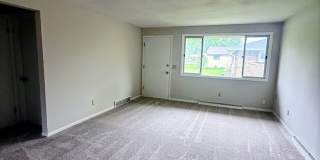 Two bedroom one bathroom apartment for rent Two bedroom one bathroom apartment for rent Gallery 3