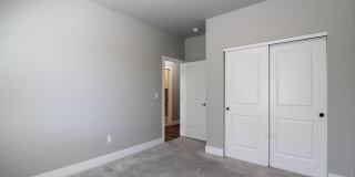 2452 Brodie Lane Gallery 11