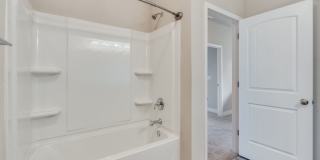 -- Gallery 18