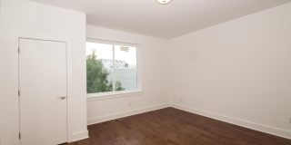 1956 N 8TH Street Gallery 8