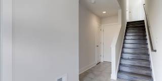 8051 TRIBECA Street Gallery 7