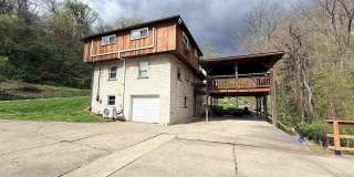 Large 4 Bedroom Home Near WVU, Hospitals & Downtown Morgantown Large 4 Bedroom Home Near WVU, Hospitals & Downtown Morgantown Gallery 1