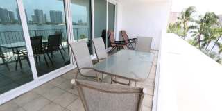 17800 N Bay Rd Gallery 21