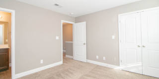 325-G Landrum Place Gallery 19