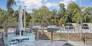 1709 North Tamiami Trail Gallery 27