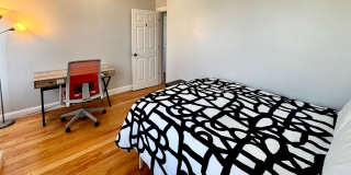 186 Hillside St #2B Boston MA 02120 Gallery 10