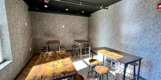 725 W Pratt Gallery 118