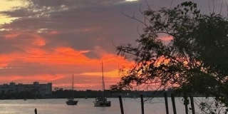 102 Riverside Drive unit: 306 Gallery 63