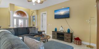 Fully Furnished Heated Pool Home Gallery 44