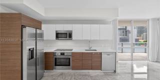 Brickell Ten Gallery 3