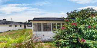 301 KINGS Boulevard Gallery 32