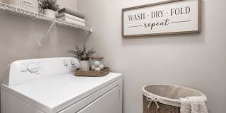Alexander Crossing Apartments & Townhomes Gallery 5