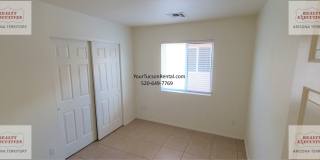 Valencia Rd & Headley Rd 3/2 - Coming Soon - All tile floors and updated kitchen Gallery 25