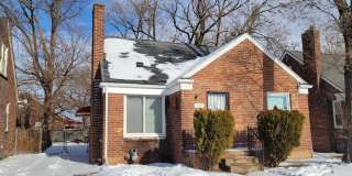 10428 Curtis Gallery 1