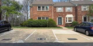 9124 Dominion Circle Gallery 1