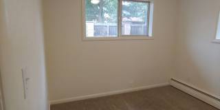 Beautifully Updated Boulder 3Bed/2Bath- Walking distance from CU campus & 29th St Mall! Available 8/7/26! Gallery 11