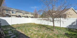 872 N. Main St. Gallery 15