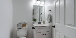 Completely Renovated 3 Bedroom Belmont Townhome Available Now! Gallery 12