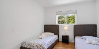 9724 ADMIRALTY Drive Gallery 18