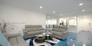 1551 NE Miami Gardens Dr Gallery 1