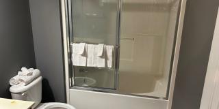 Room in 3 Bedroom Home at Brian William Rd Gallery 20