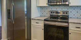 Oak Ridge 37830 - 3 bedroom home with fenced yard - Contact Ryan Fogarty (865) 333-4840 Gallery 14