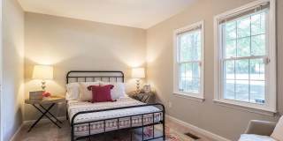 Room in 4 Bedroom Home at Okelly St Room in 4 Bedroom Home at Okelly St Gallery 10