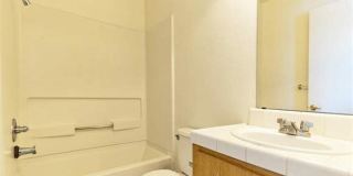 Income Restricted - Villa Robles - Affordable housing Gallery 10