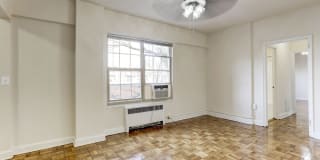 The Roberta Gallery 7