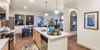 Grayson Place Gallery 17