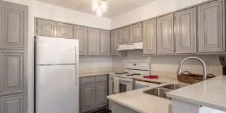 Algarita Lakeside Gallery 3