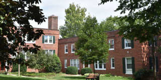 Colonial Village Apartments Gallery 24