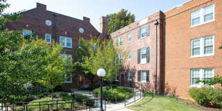 Colonial Village Apartments Gallery 21