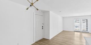 Green Valley Apartments Gallery 11