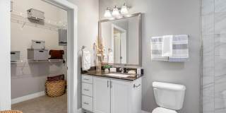 StateHouse Highline on 9th - Student Housing Gallery 5