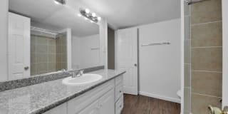 Pelican Pointe Gallery 13