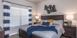 Hunters Crossing Gallery 8