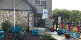 Regis Square Gallery 3