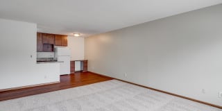Bryant Manor Apartments Gallery 29