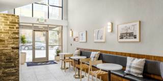 999 Hiawatha Gallery 15