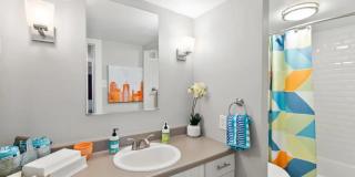 The Pearl at Midtown Gallery 7