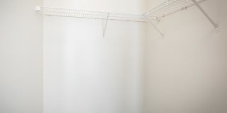 Wilshire Place Apartments Gallery 11