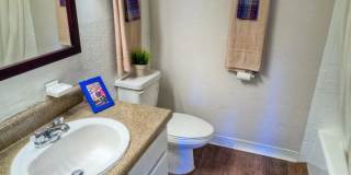 Auburn Glen Apartments Gallery 10